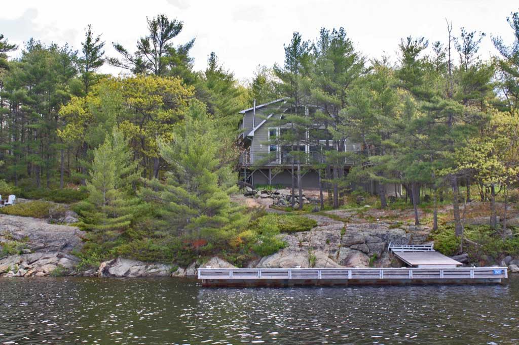 17470 Bay Shore Honey Harbour