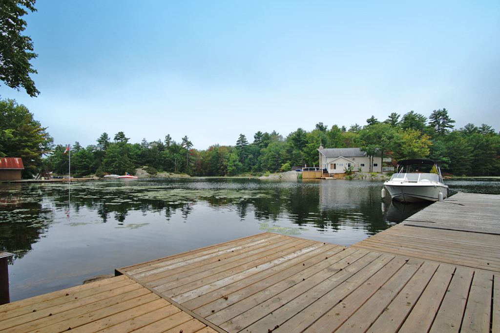 261 Koetsier Lane Honey Harbour Bay