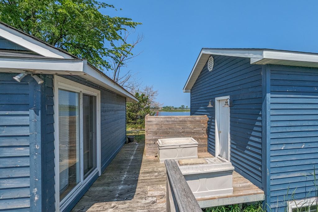 2 Island 130 Honey Harbour Georgian Bay image 17