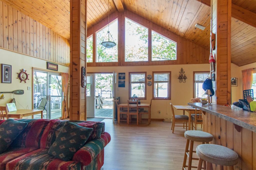 1264 Present Island Honey Harbour Georgian Bay image 2