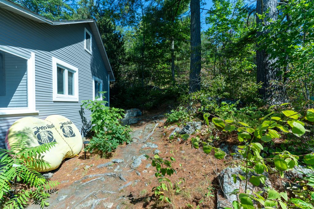 13182 Georgian Bay Shore Honey Harbour Muskoka image 27