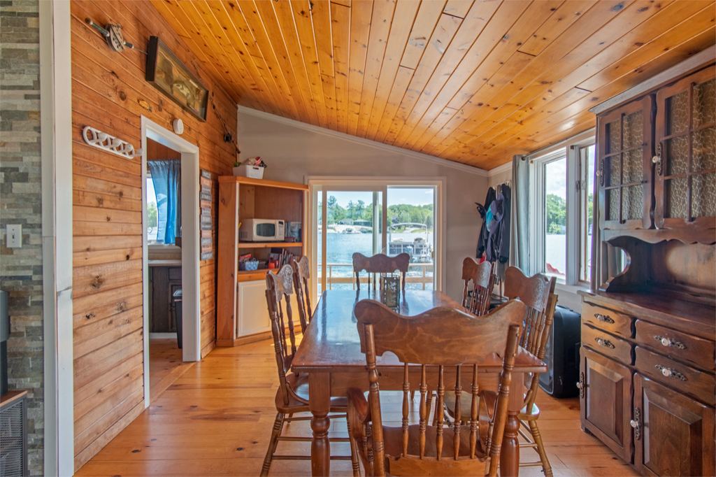 2 Island 780 Honey Harbour Georgian Bay image 5