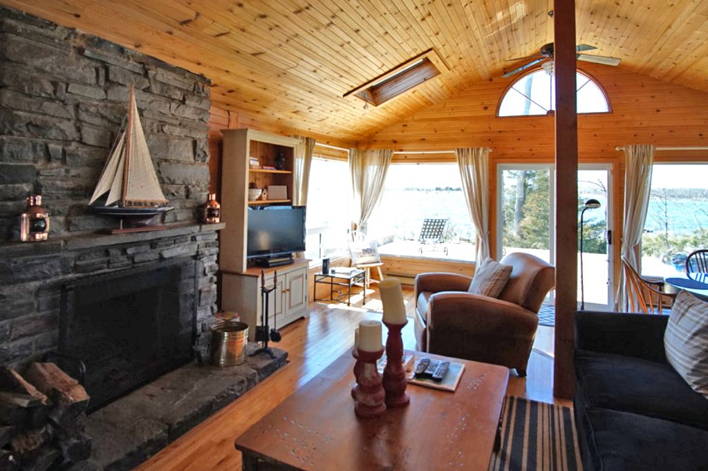 2 Island 130 Honey Harbour Georgian Bay image 7